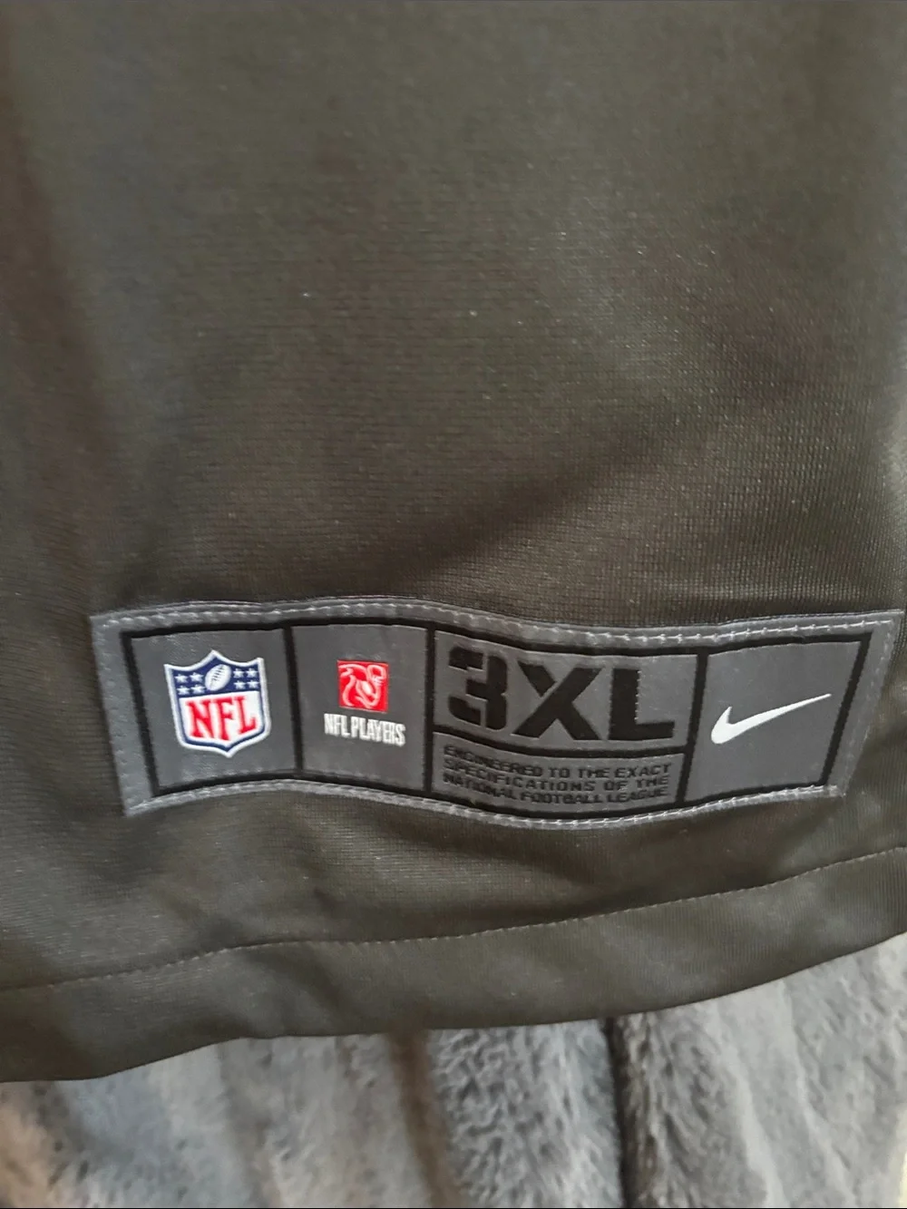 NFL Buccaneers Black and Red #12 Replica Jersey - Picture 4 of 9